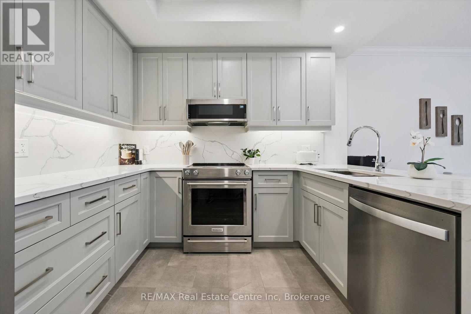 707 - 1880 GORDON STREET