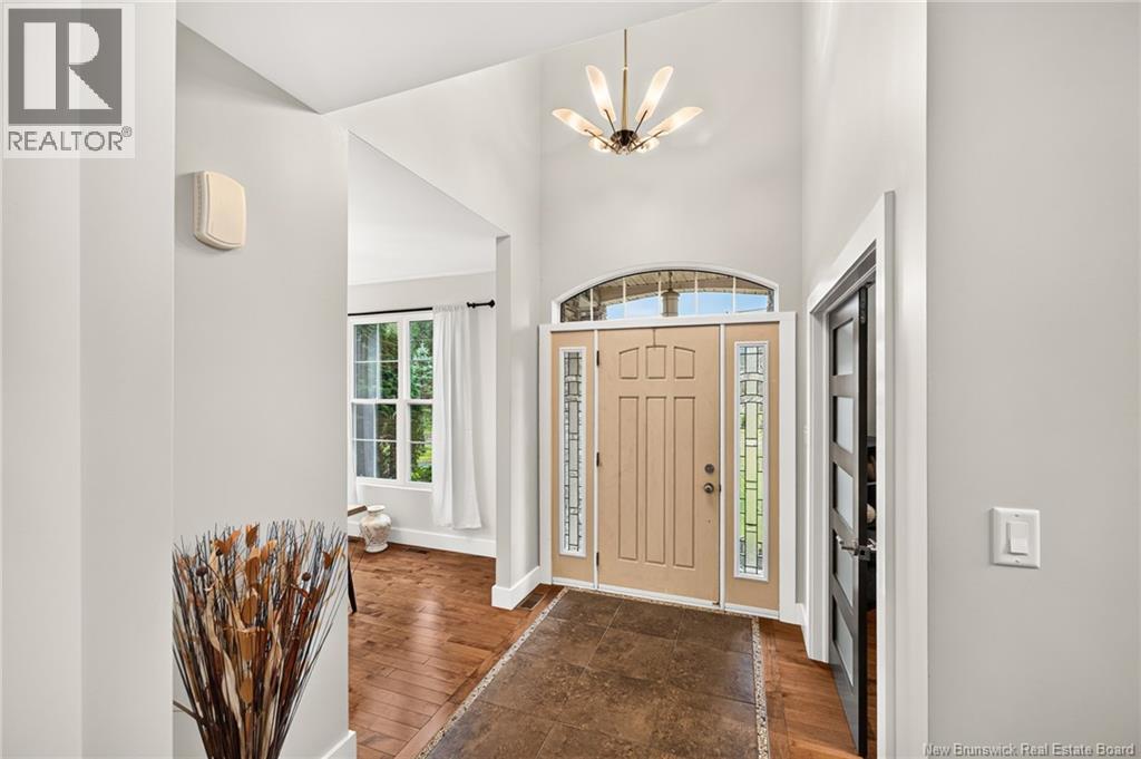 76 Maurice Crescent - Photo 2
