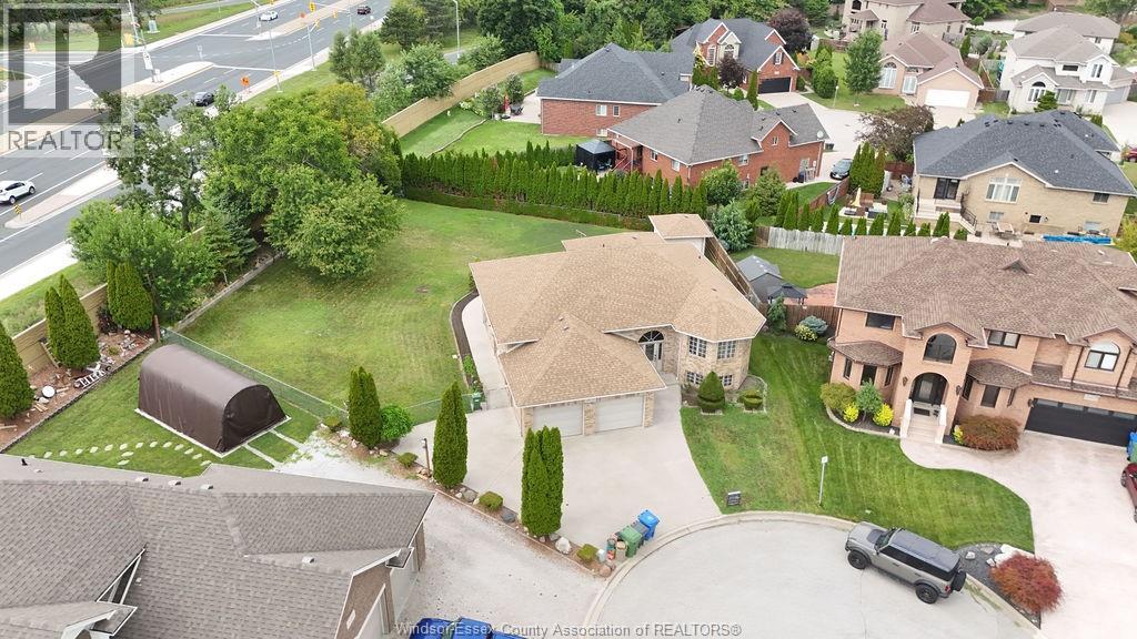 2672 FLEMING COURT