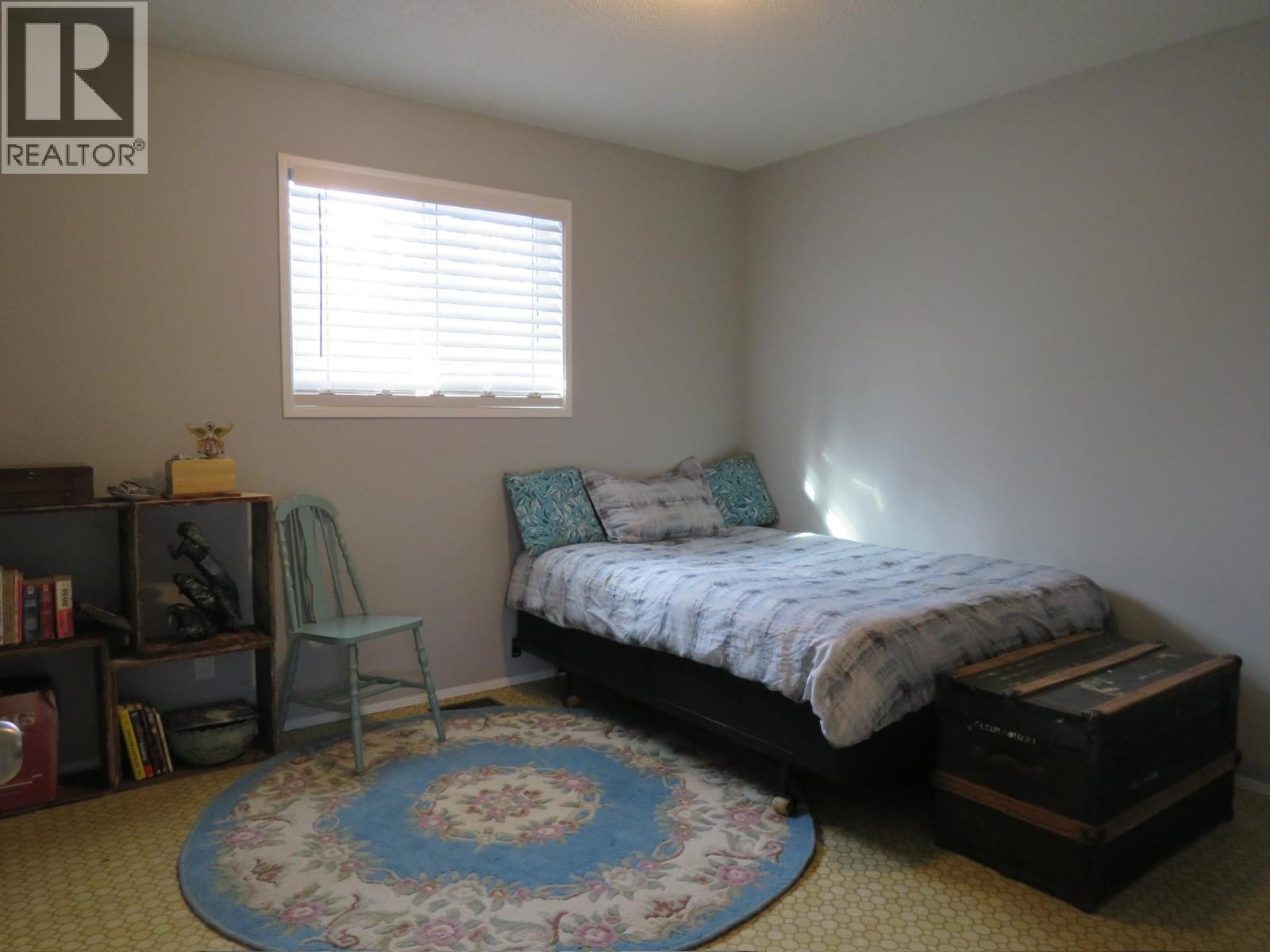 5841 THOMPSON ROAD