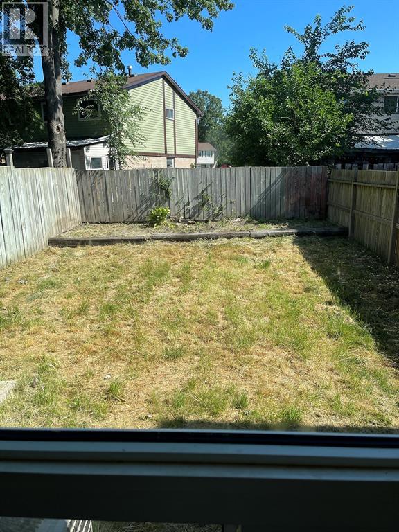 190 BEDFORD CRESCENT