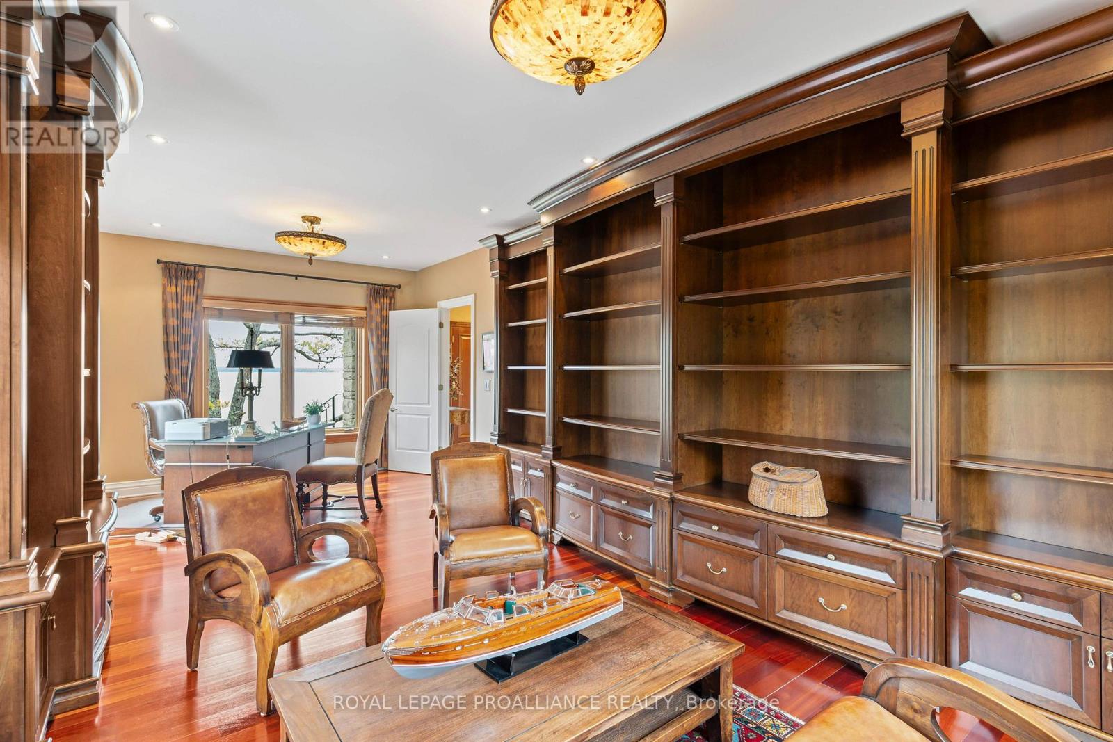 1188 1000 ISLANDS PARKWAY