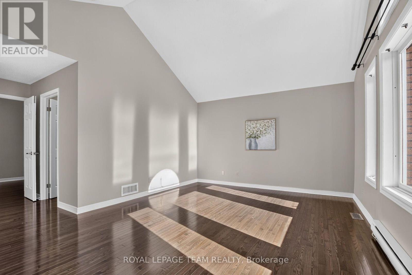 253 KNUDSON DRIVE