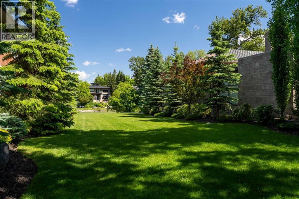 718 Riverdale Avenue SW
