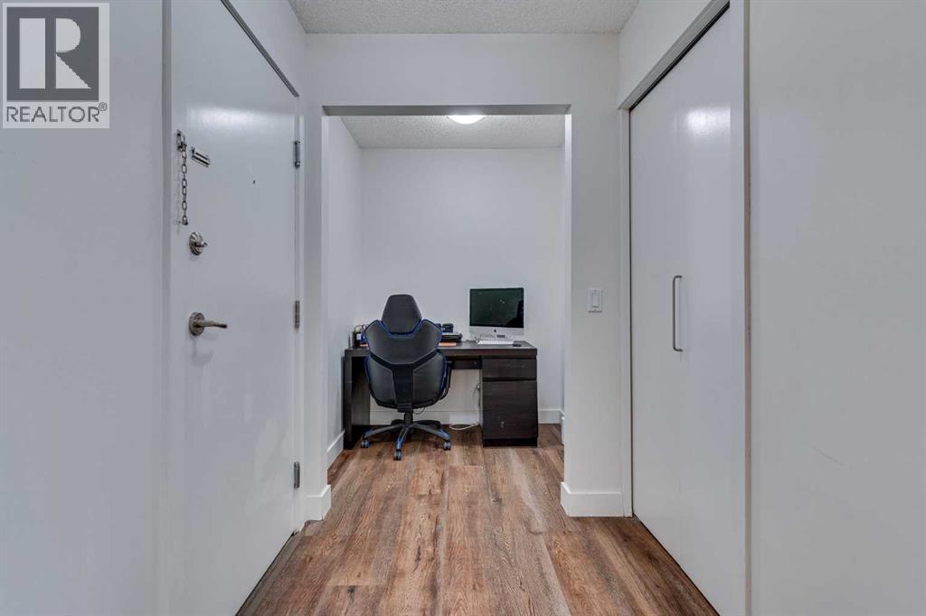 113, 35 Richard Court SW