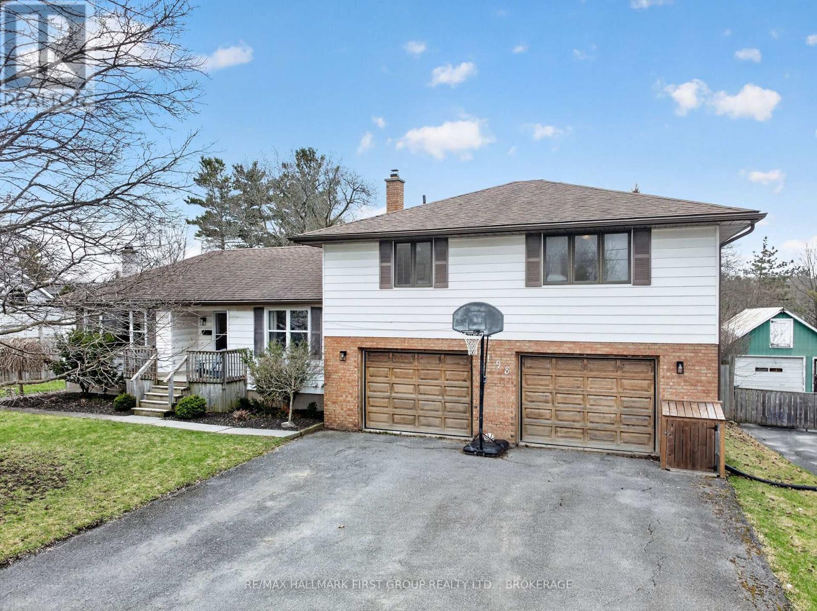 1198 BRASS DRIVE