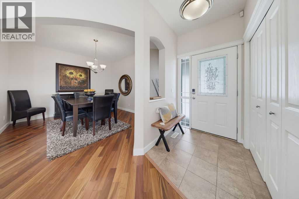 111 Invermere Close