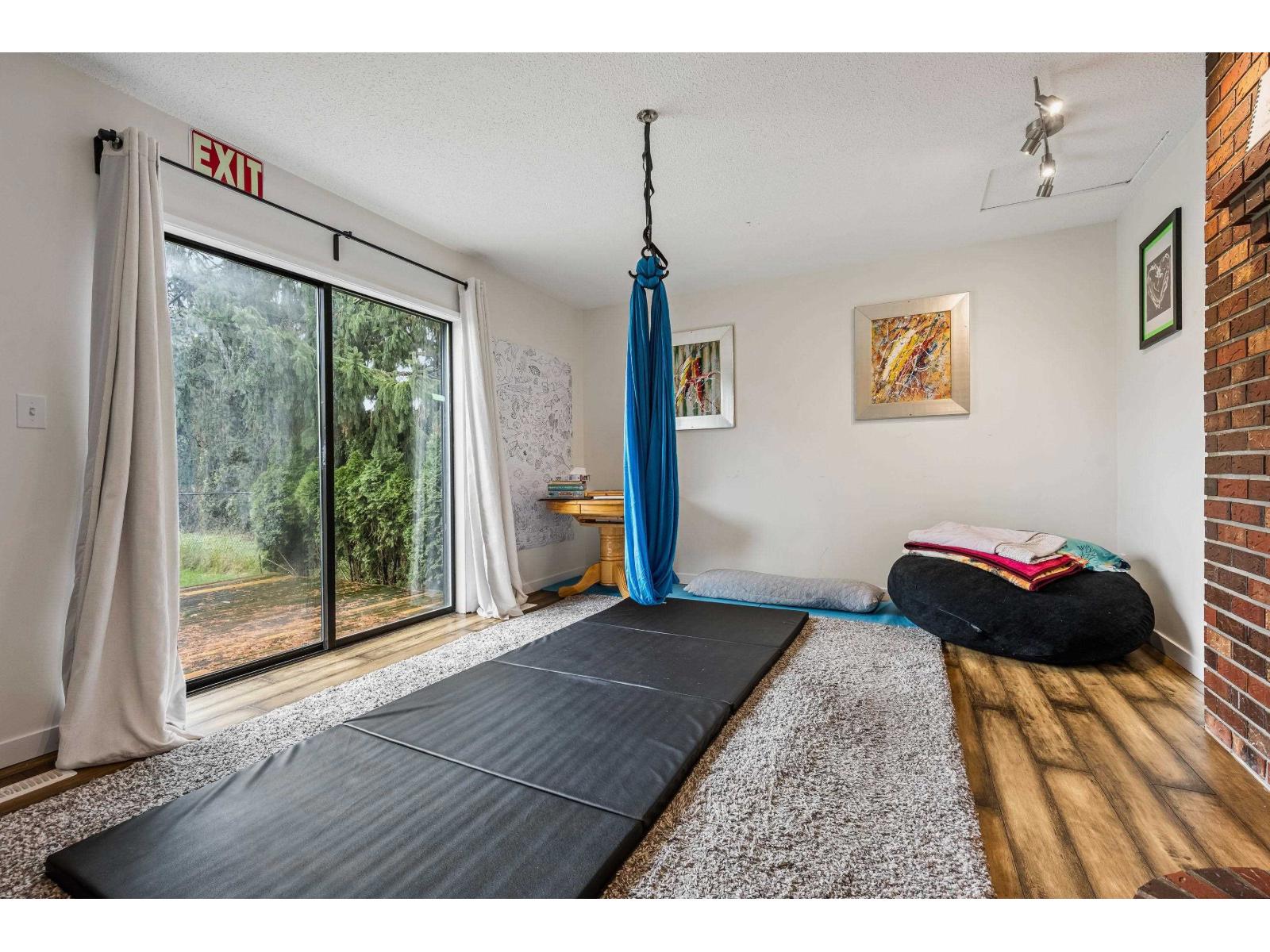 6396 SUMAS PRAIRIE ROAD, Greendale