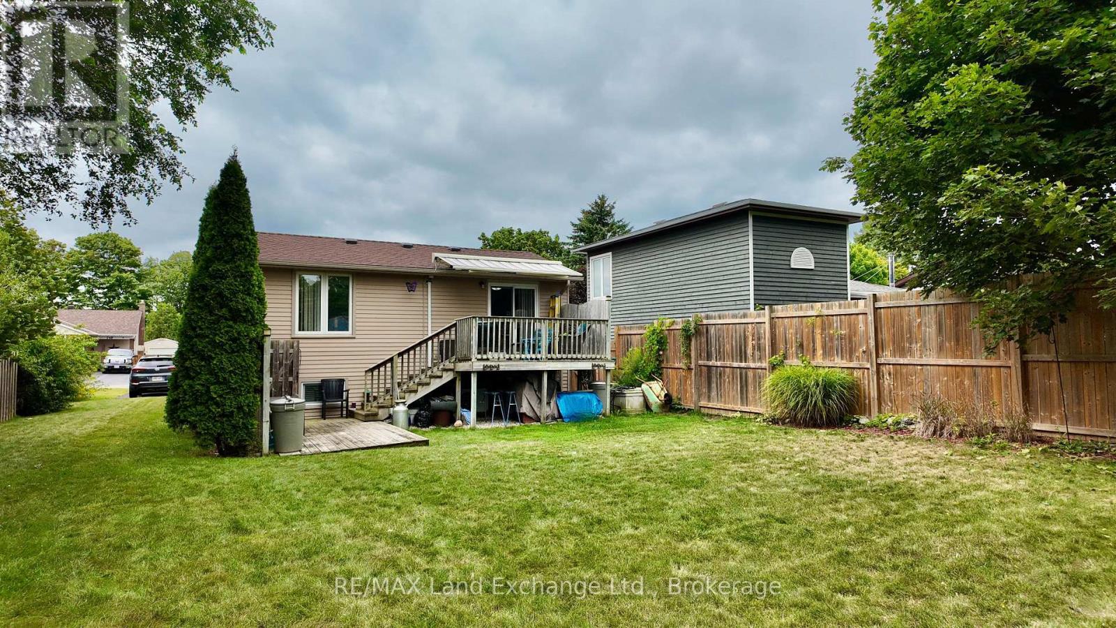 739 PALMATEER DRIVE