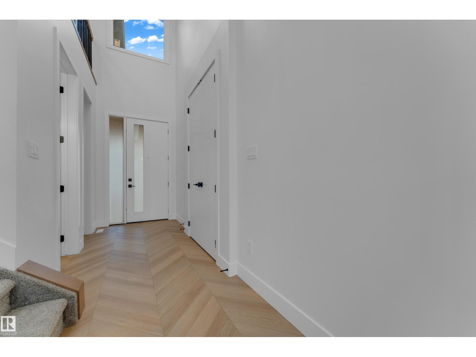 23 Sorel AV