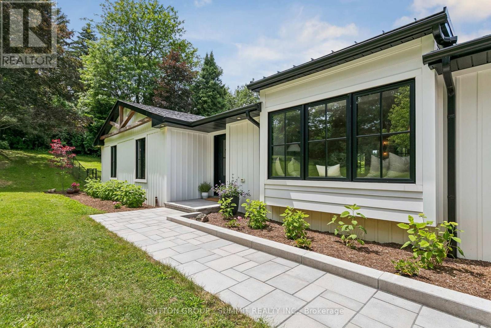 1315 BRITANNIA ROAD