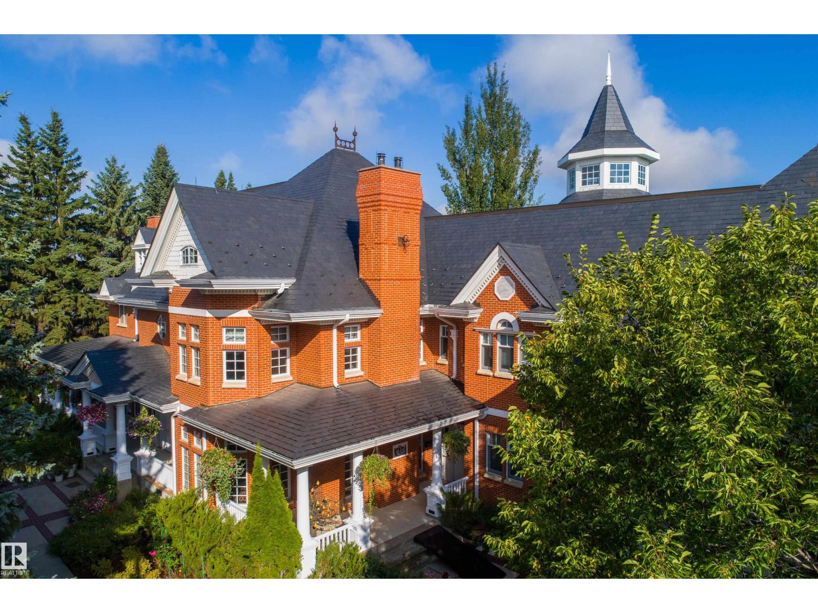 108 WESTBROOK DR NW