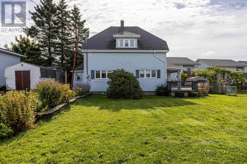 24 MCCORMICK'S LANE, EASTERN PASSAGE, NS B3G 1A3 - Image 3507733695.jpeg?d=l