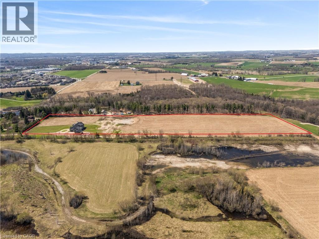 742 COUNTRY SQUIRE Road