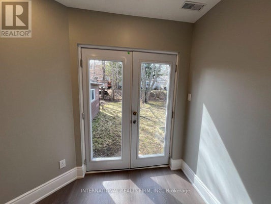 73 Murray Dr, Aurora (Aurora Highlands), ON 4