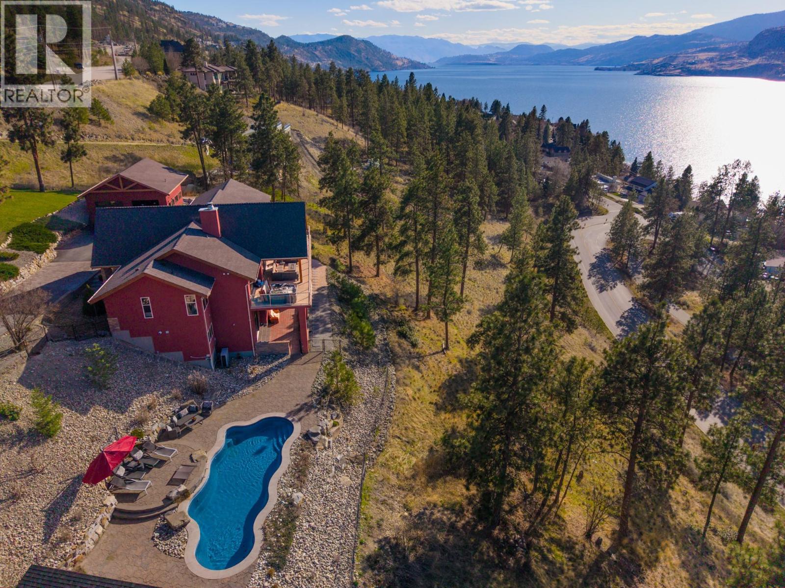 2328 Arthur Court