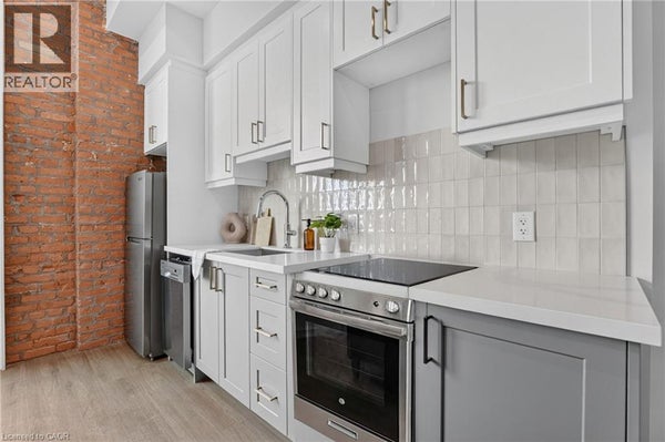 303 - 56 York Blvd, Hamilton, ON 3