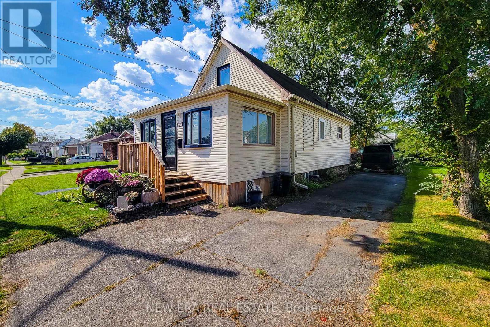 38 CLIFFORD AVENUE