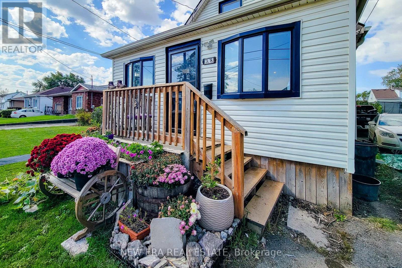 38 CLIFFORD AVENUE