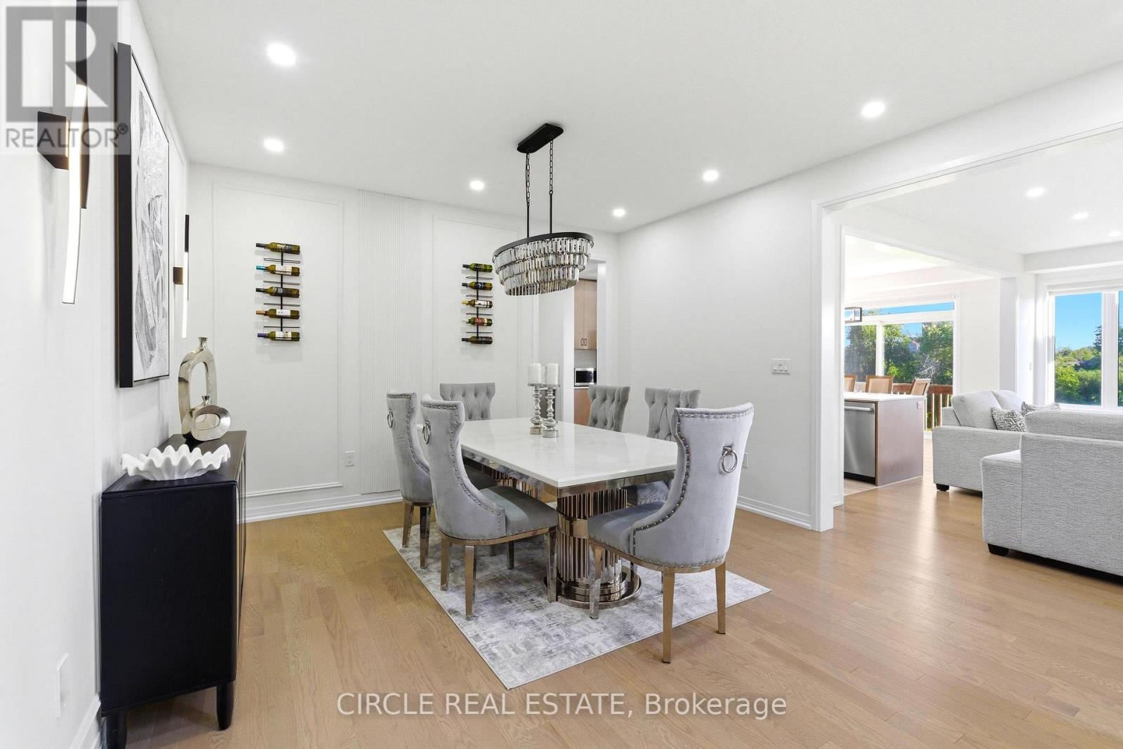 56 LANGRIDGE WAY