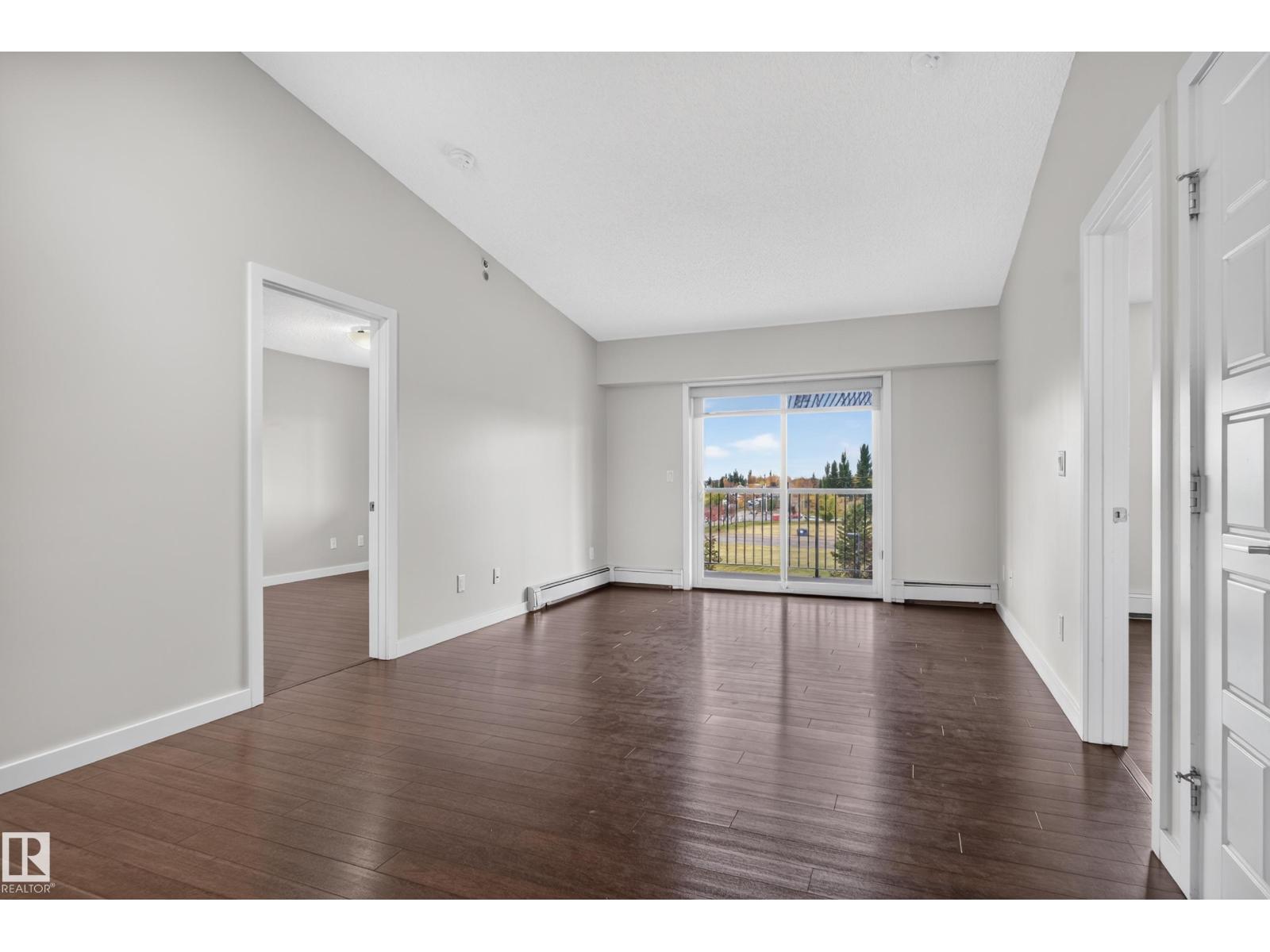 #401 14808 125 ST NW