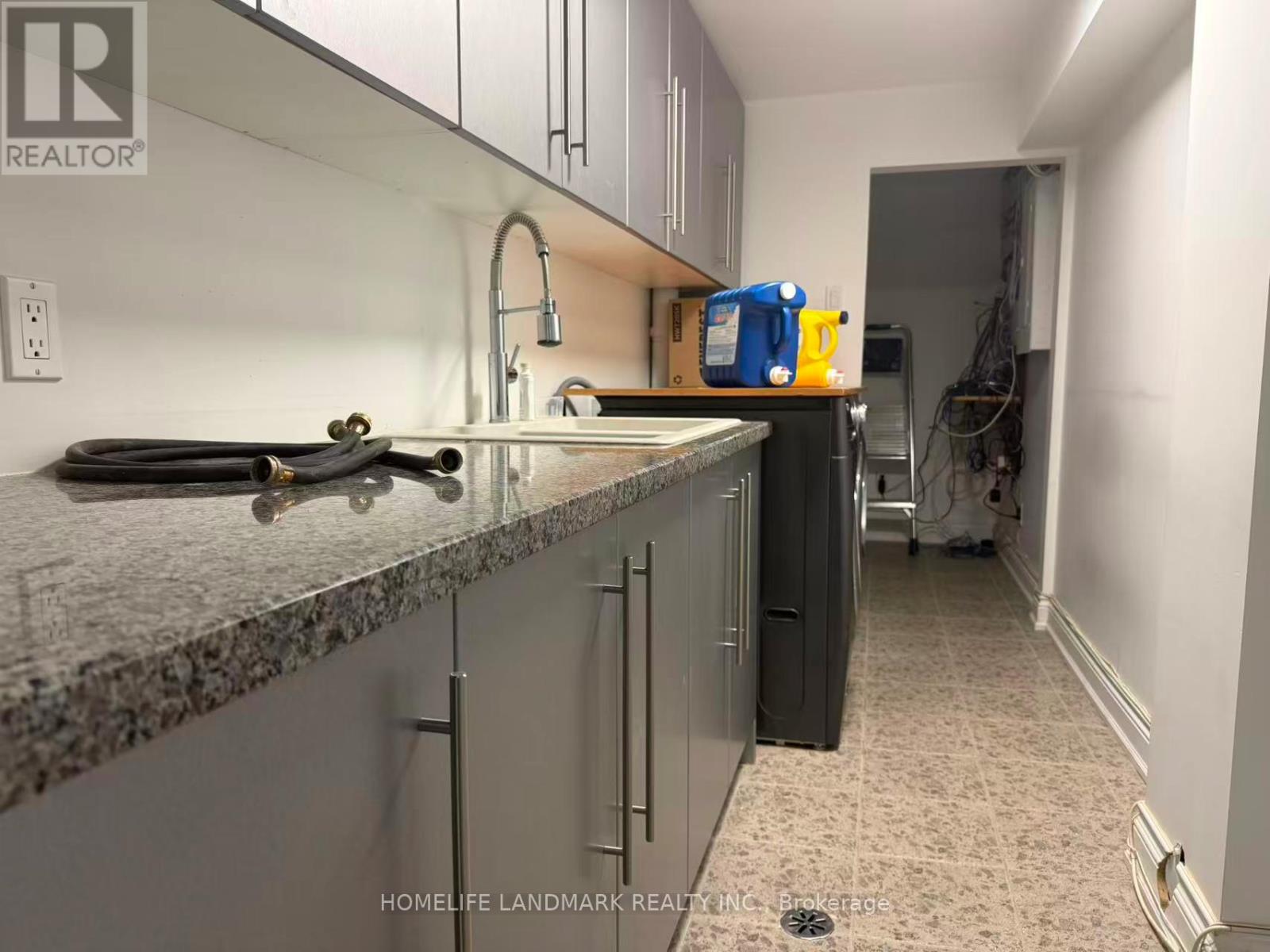 BASEMENT - 339 ELMWOOD AVENUE