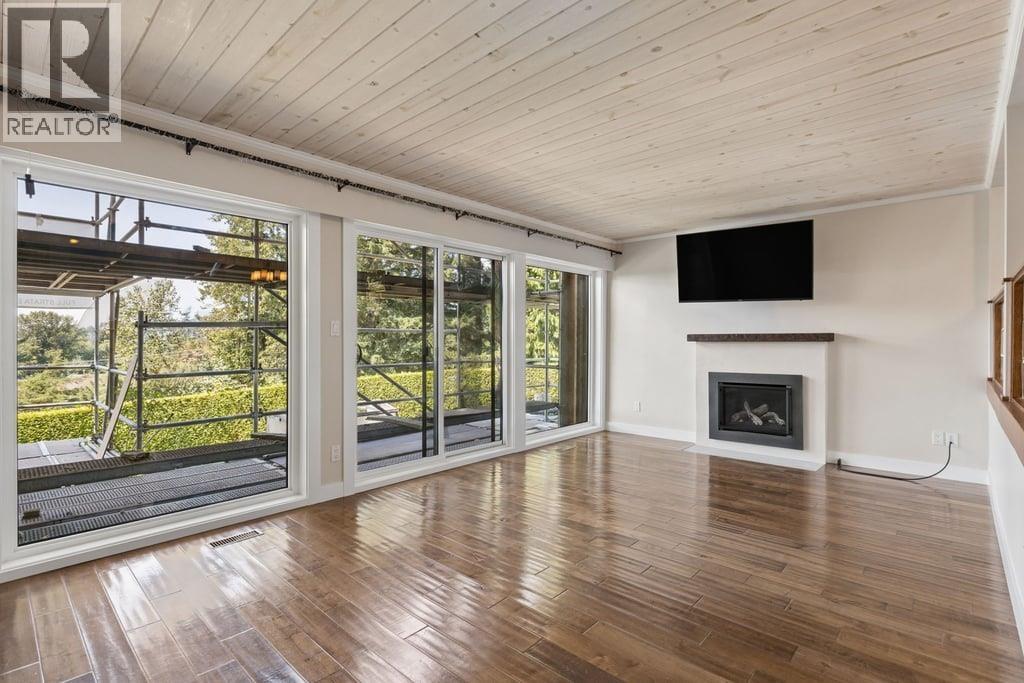 1056 LILLOOET ROAD