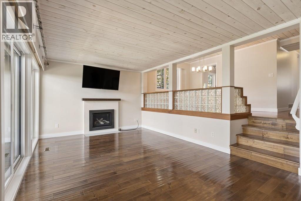 1056 LILLOOET ROAD