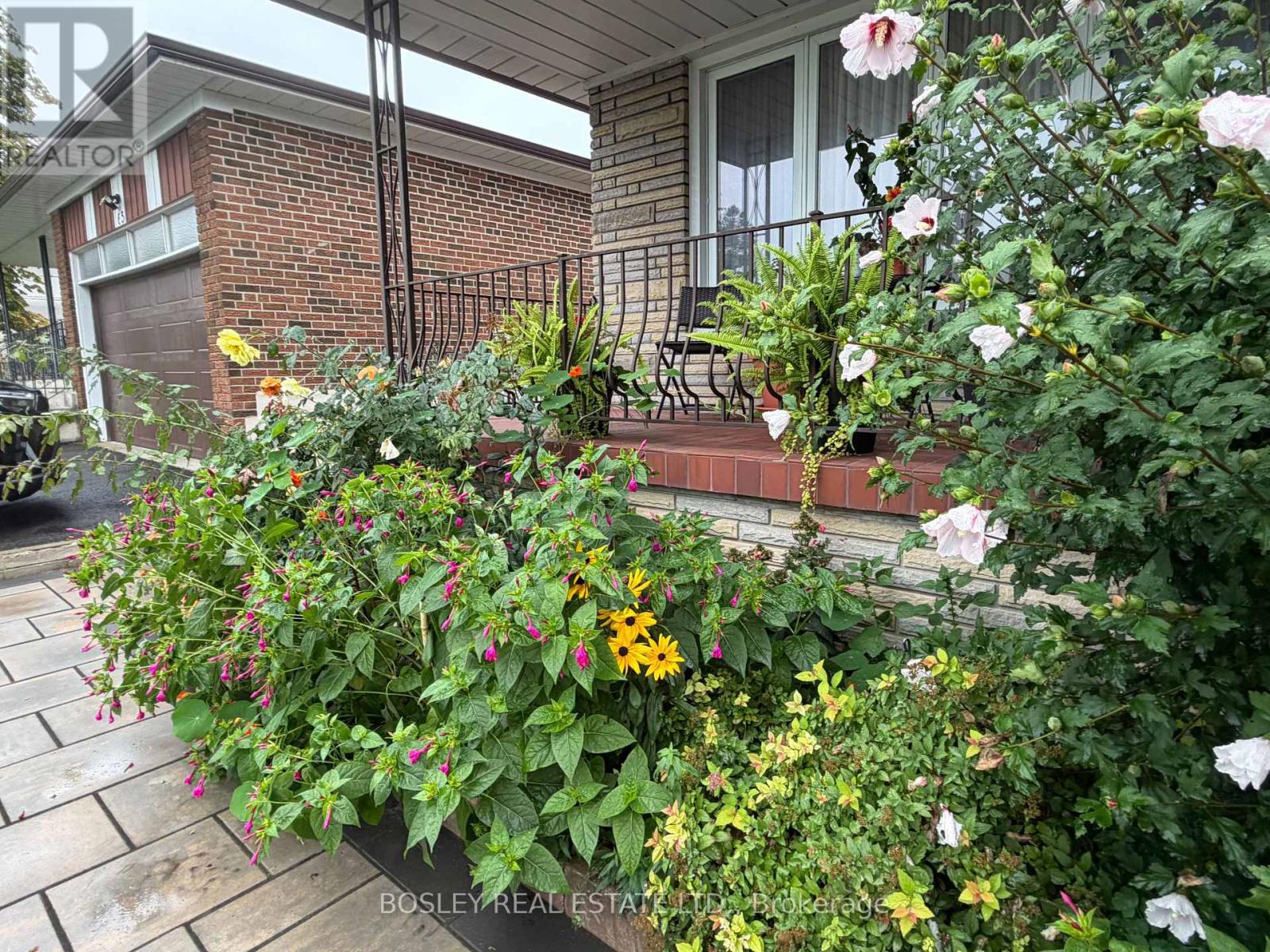 LOWER - 63 ERNEST AVENUE