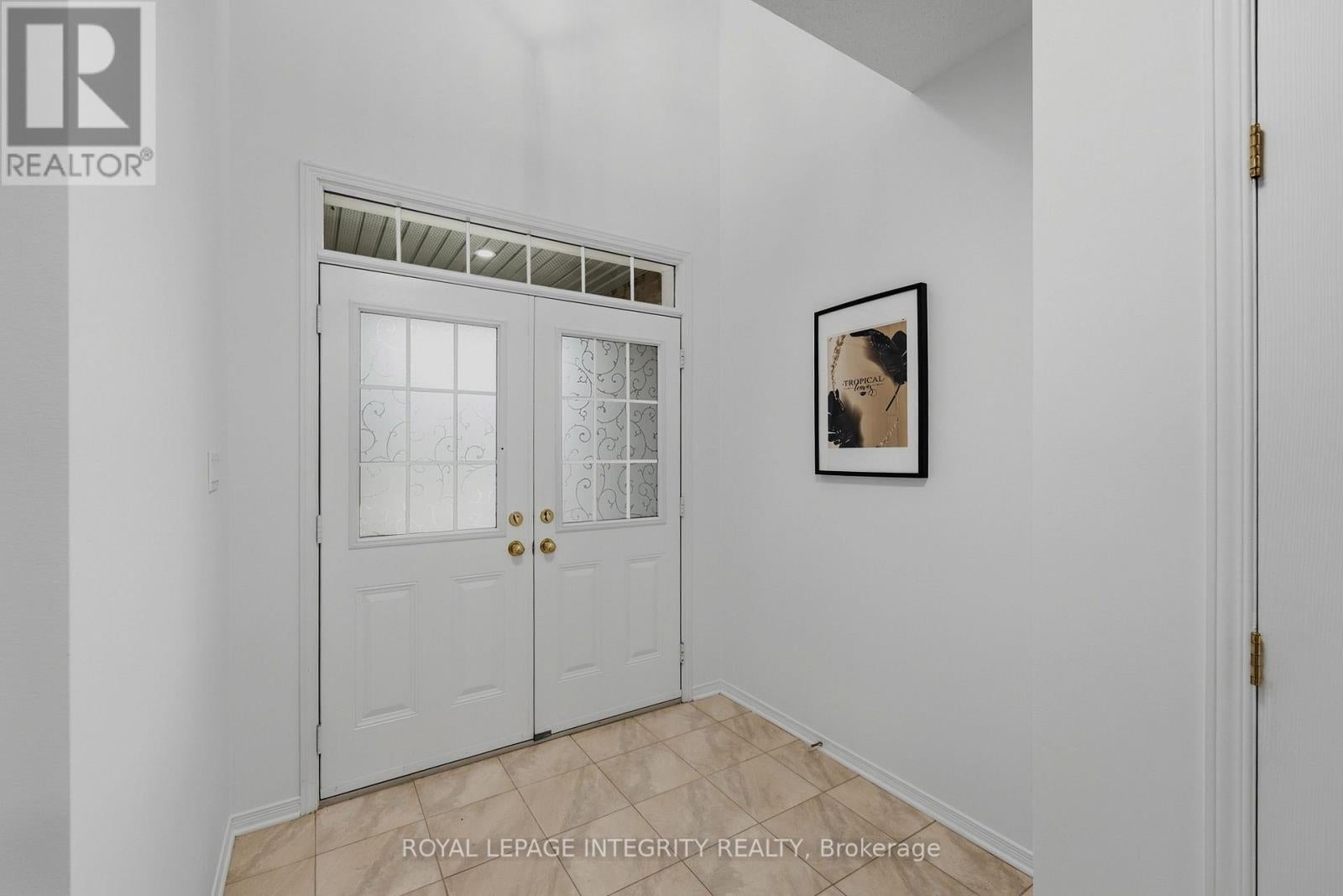176 WINDANCE CRESCENT