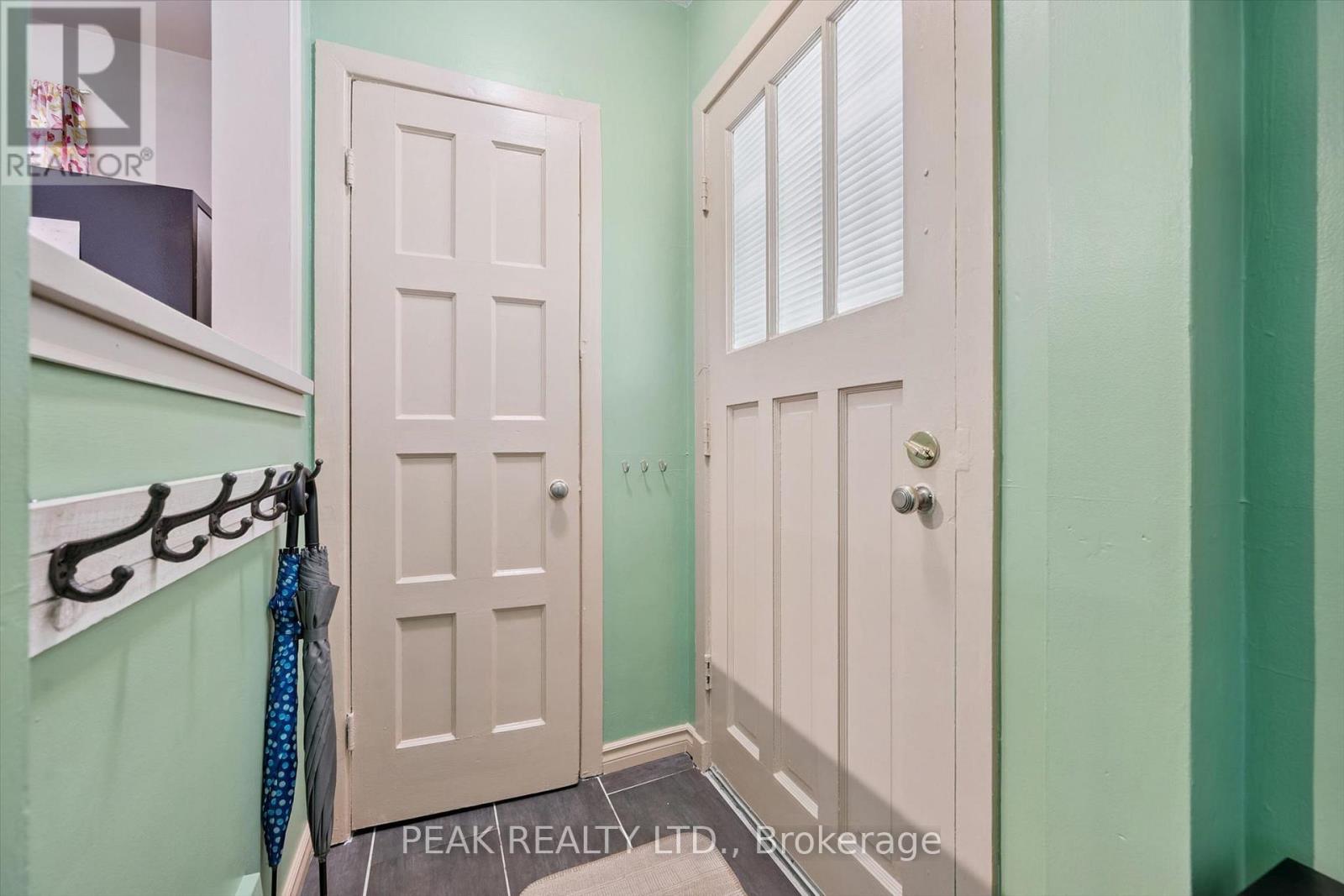 114 LORNE CRESCENT