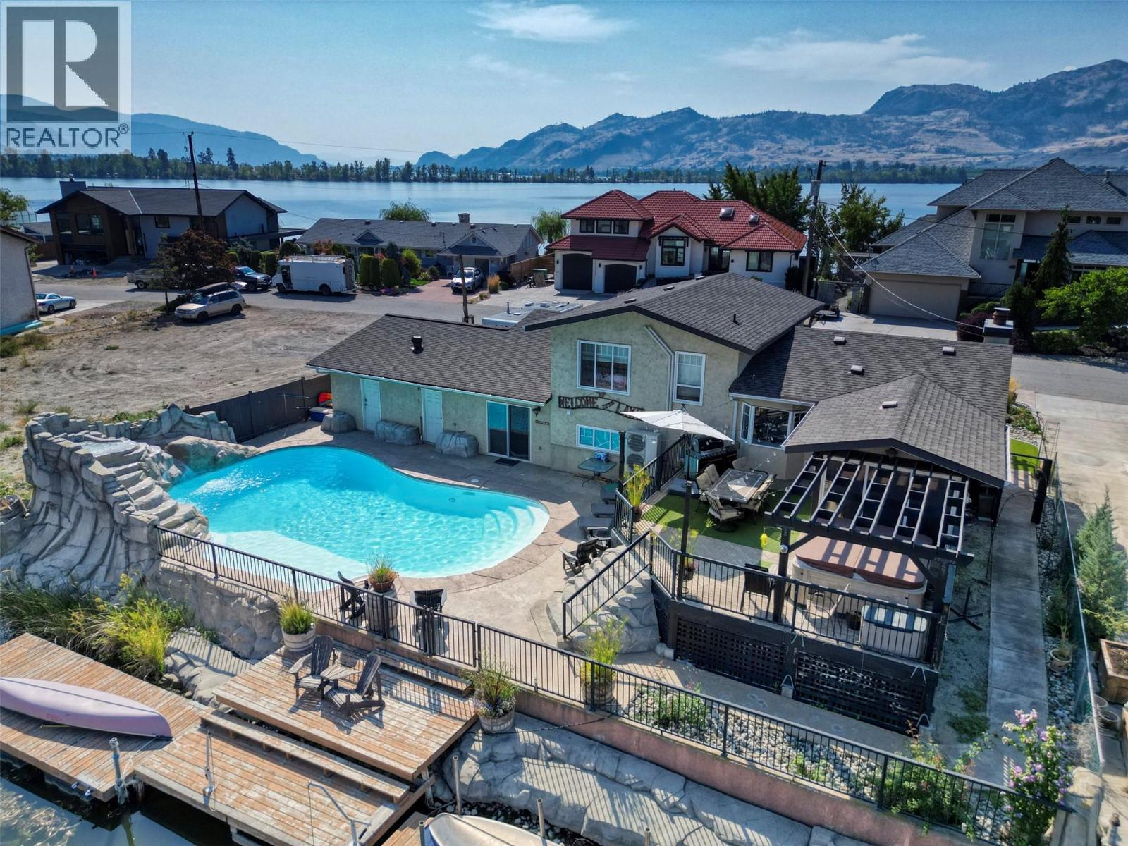 52 HARBOUR KEY Drive