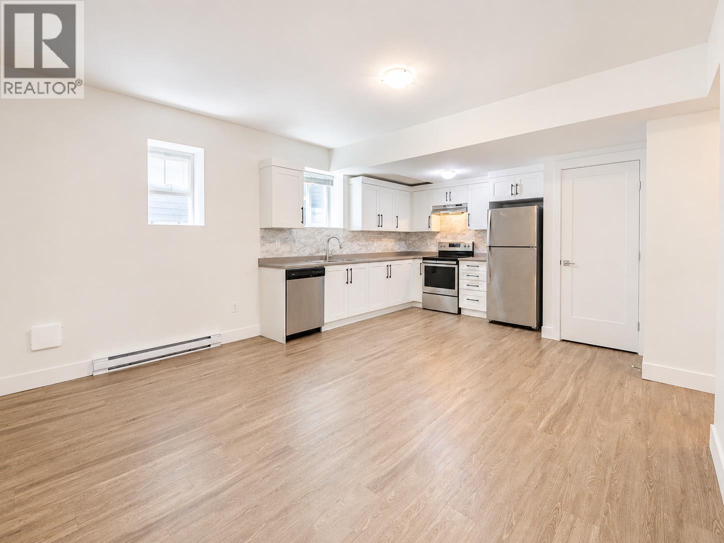 Basement Suite 3490 DANIELSON DRIVE