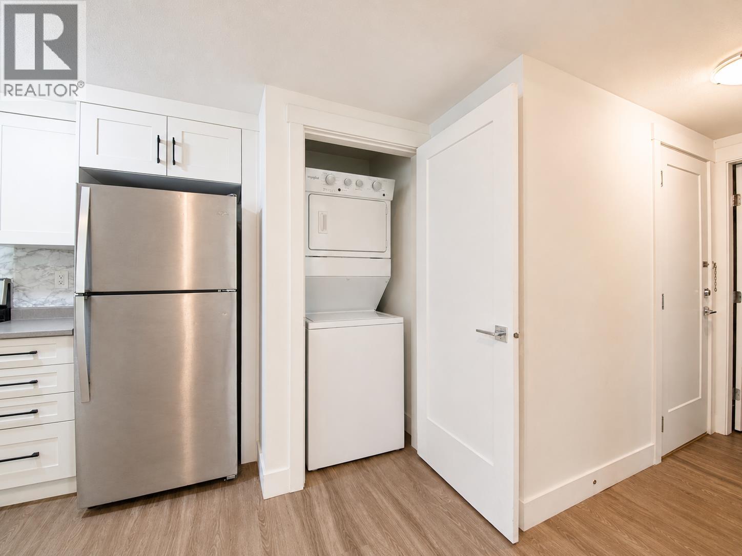 Basement Suite 3490 DANIELSON DRIVE