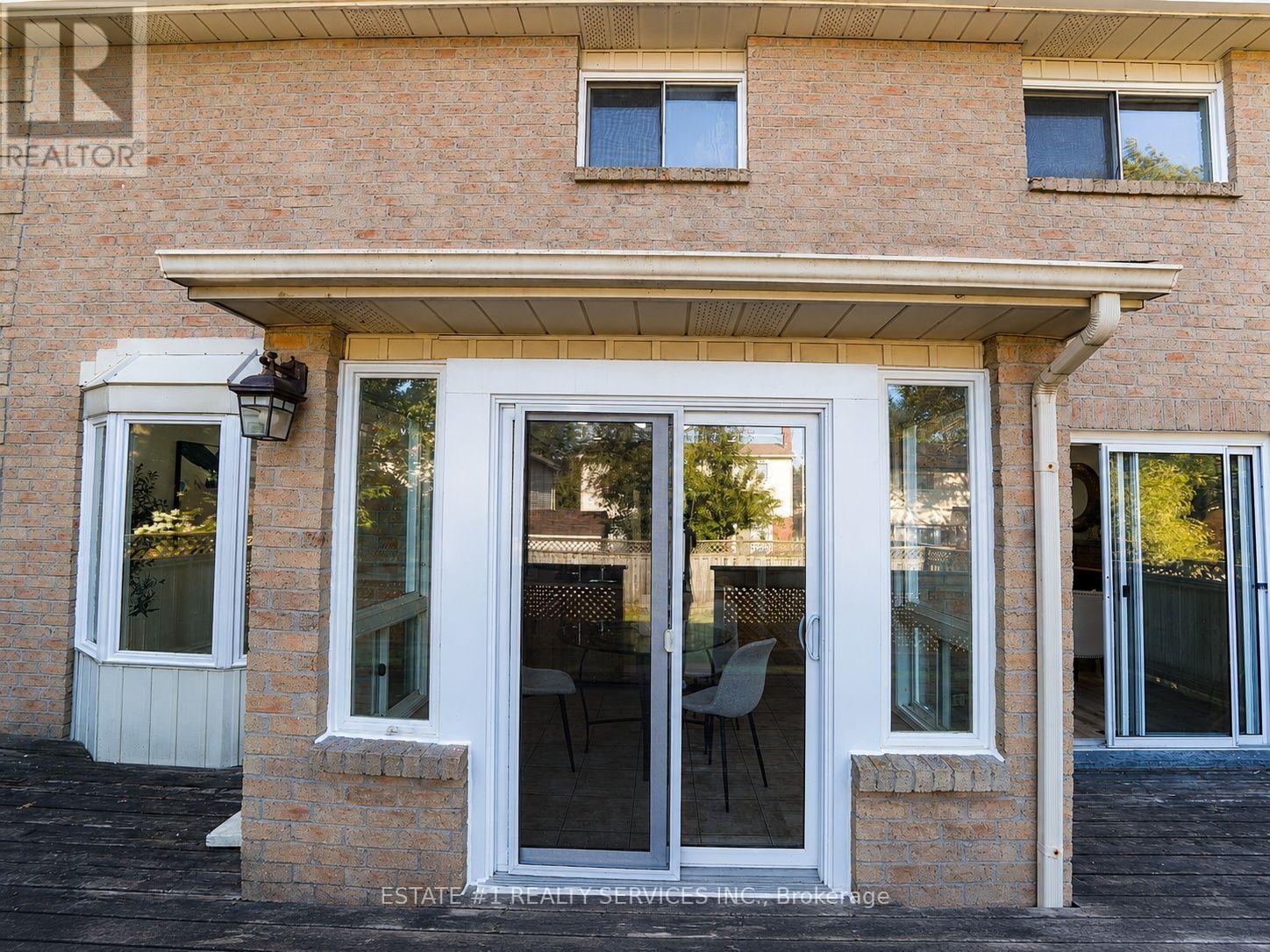 35 GOLDEN MEADOW DRIVE