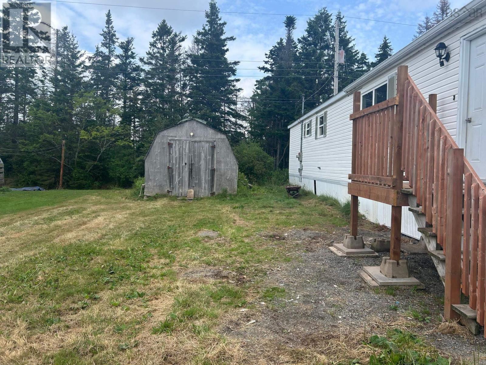 21 Elmwood Drive