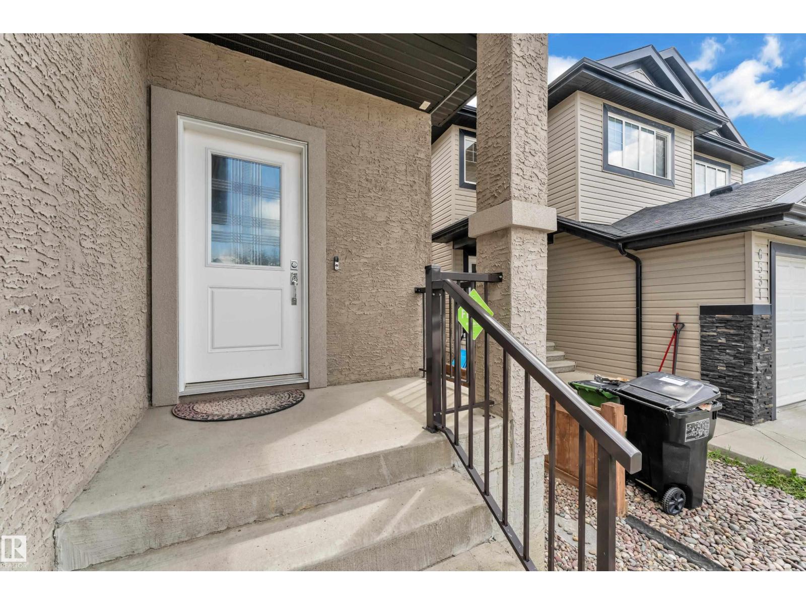 6529 172 AV NW