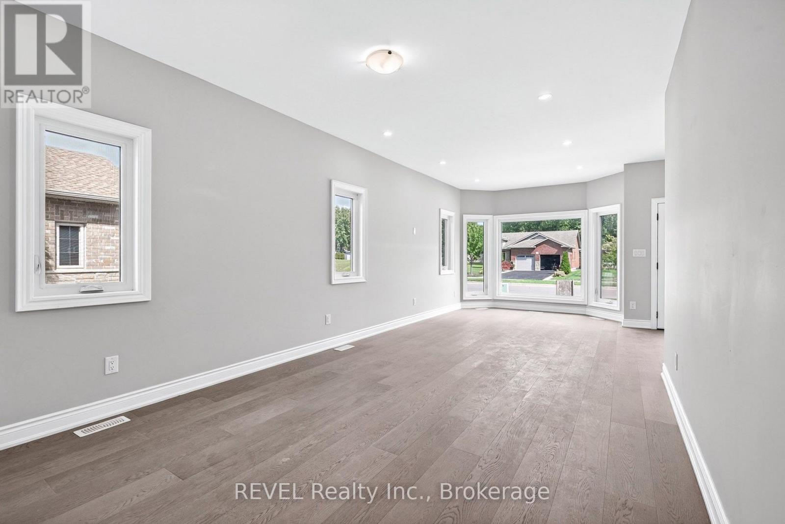 201 HETRAM COURT