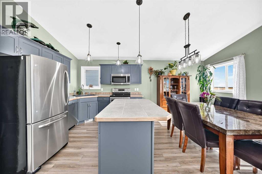 167 Mt Sundance Crescent W