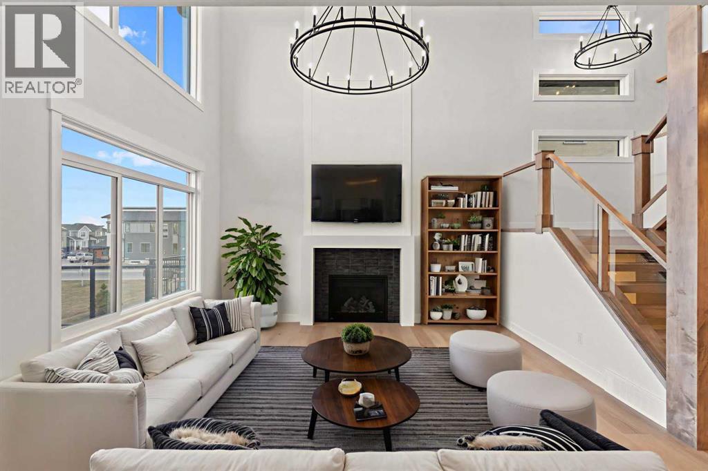 87 Sundown Crescent