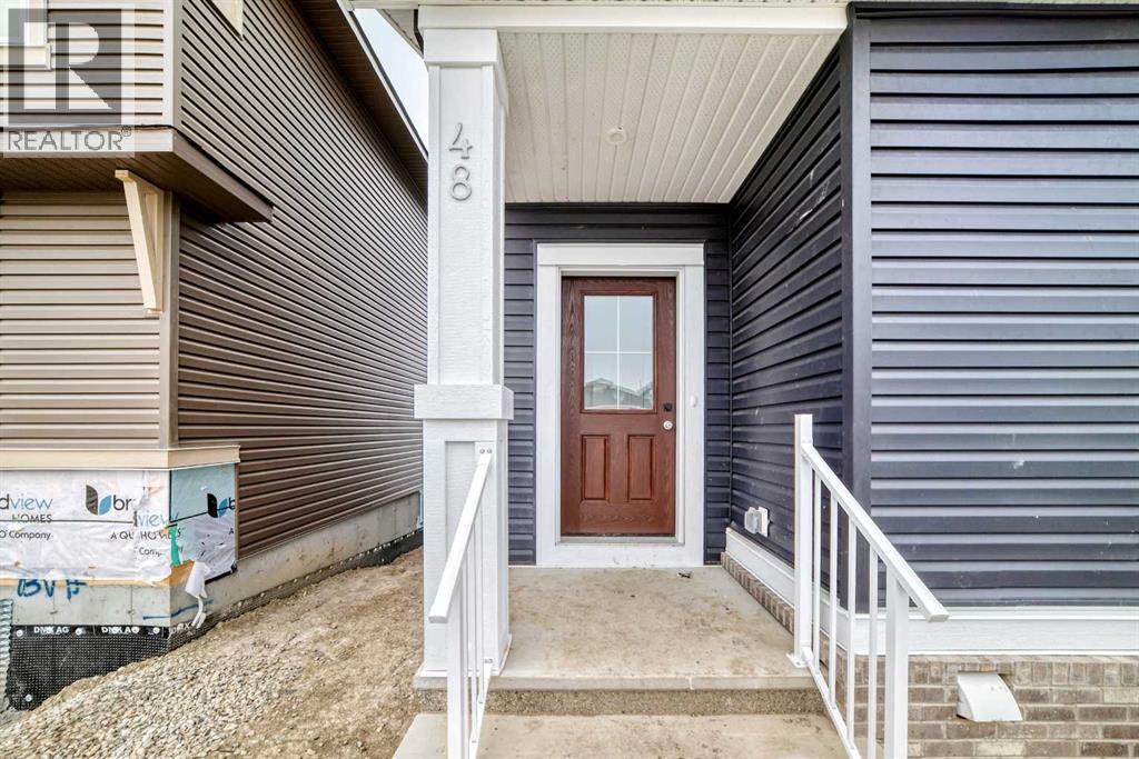 48 Monarch Bend
