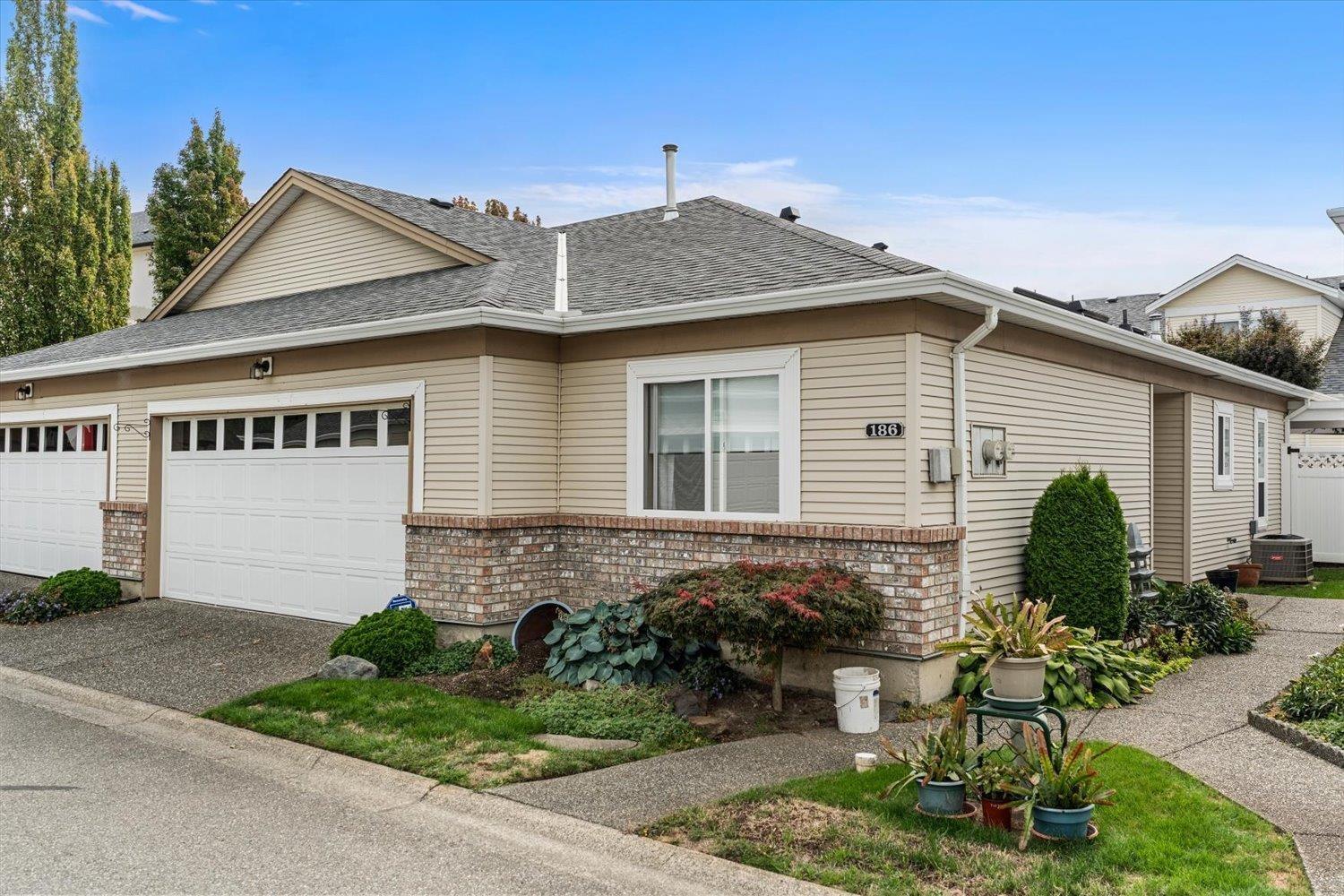 186 8485 YOUNG ROAD, Chilliwack Proper South