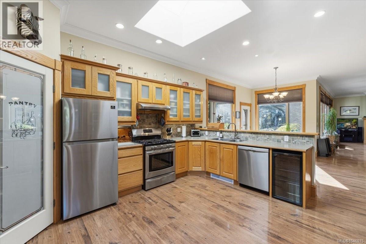 1205 Spider Lake Rd