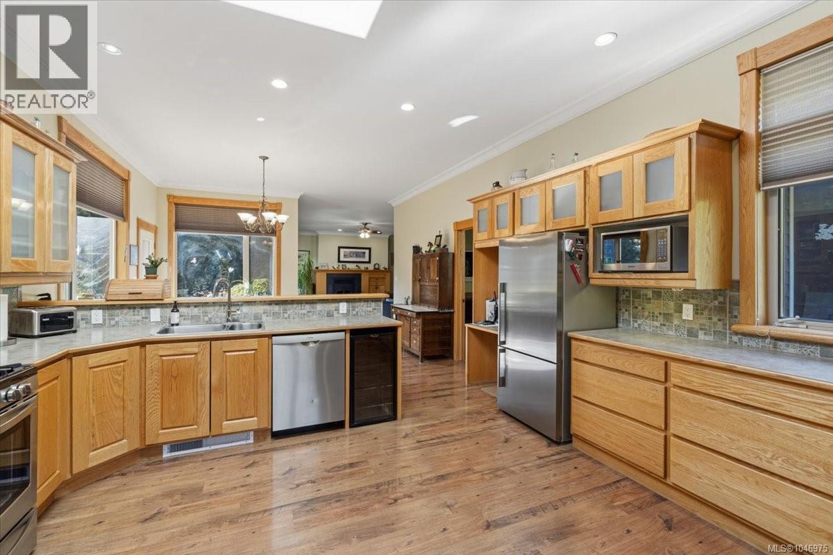 1205 Spider Lake Rd