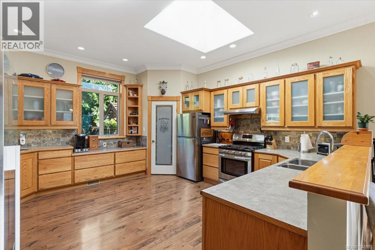 1205 Spider Lake Rd