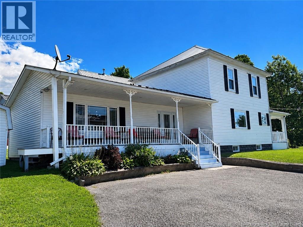 25 Hillcrest Avenue