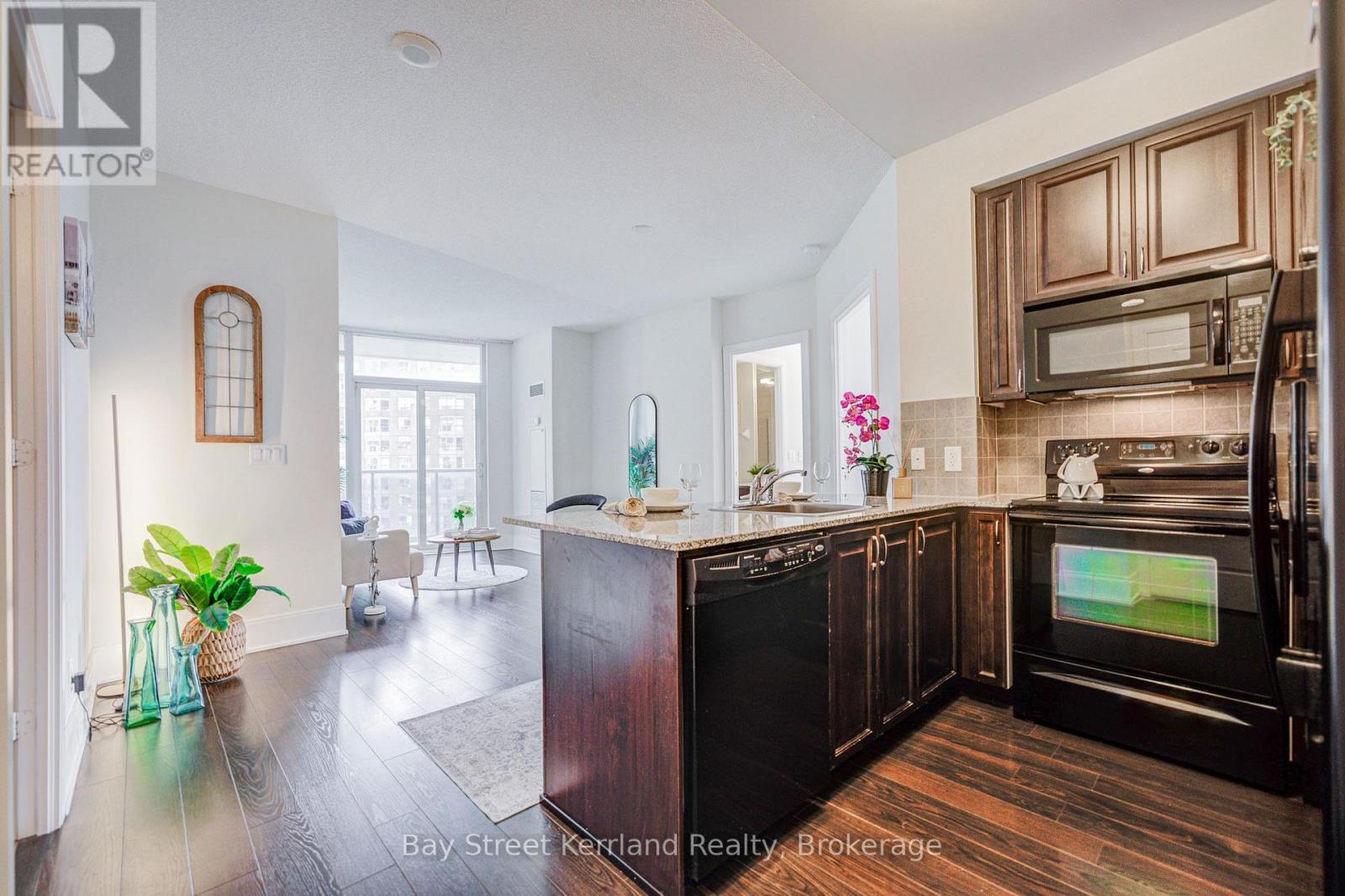 1509 - 330 BURNHAMTHORPE ROAD W