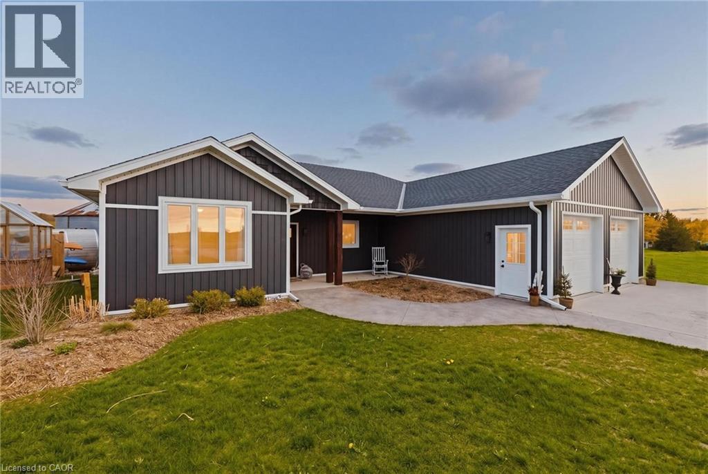 401372 GREY RD 4