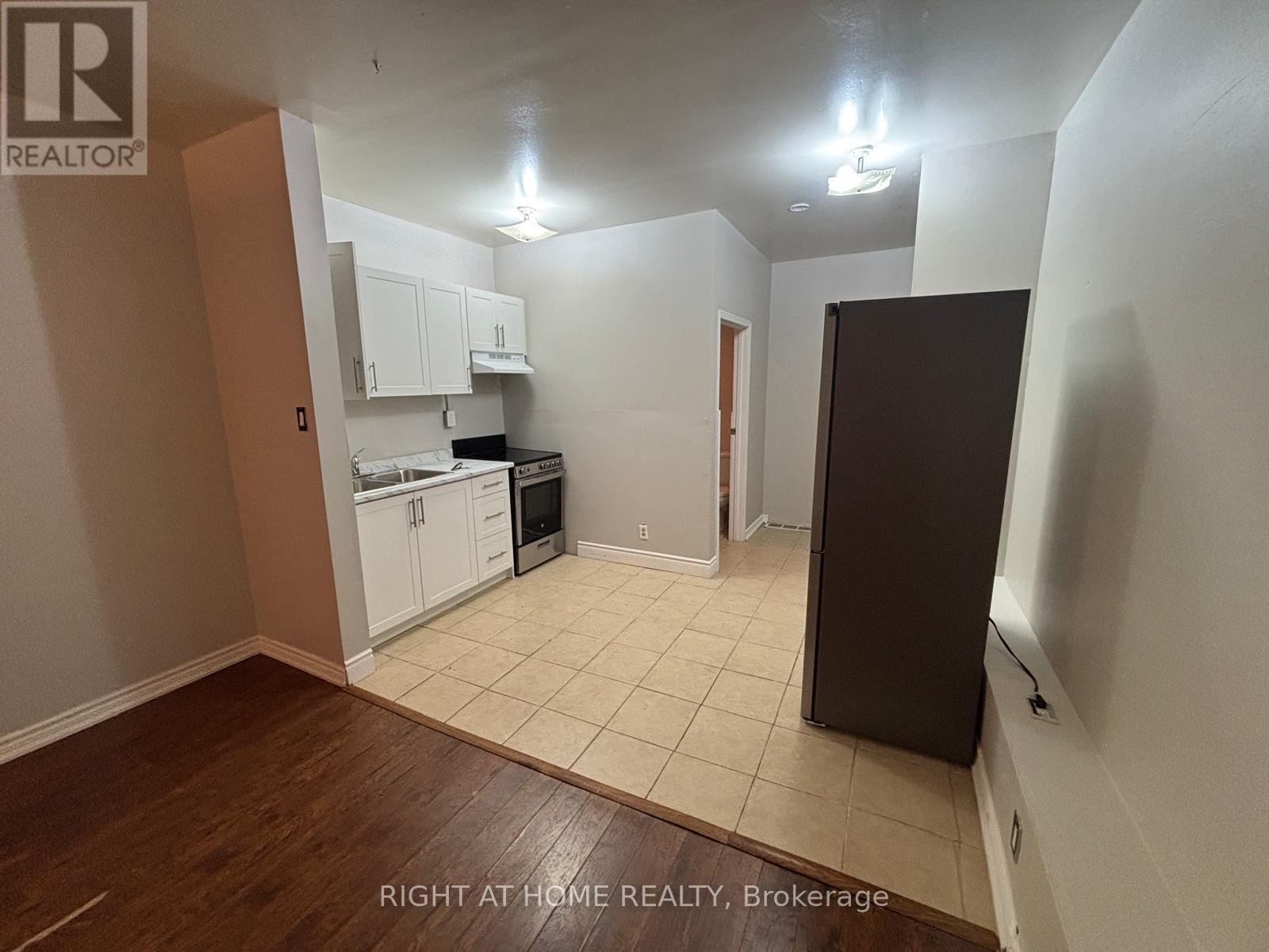 MAIN - 505 OAKWOOD AVENUE