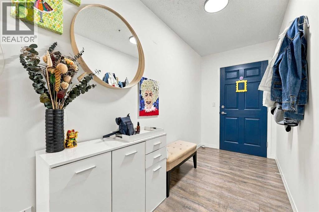 220, 2022 Canyon Meadows Drive SE